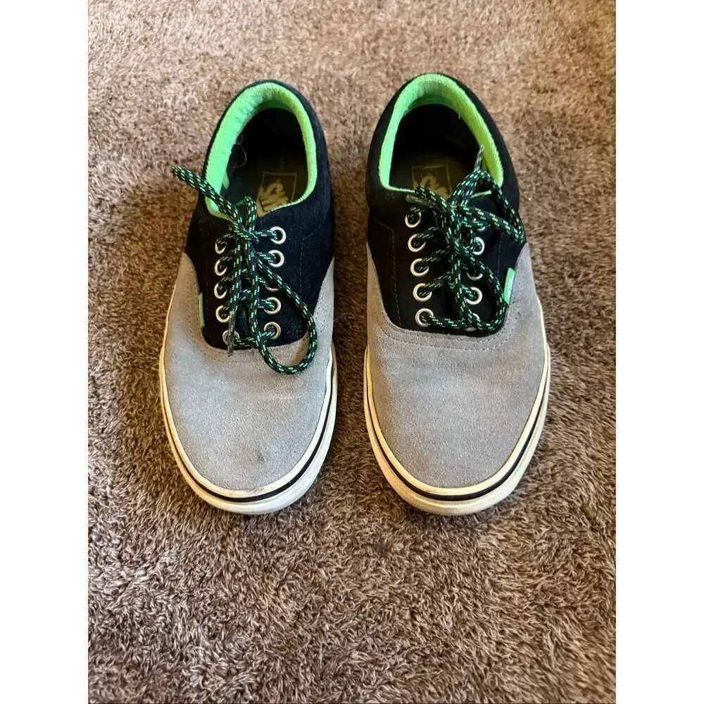Vans Era Suede Wild Dove and Poison Green colorway Size Mens 7.5 Womens 9